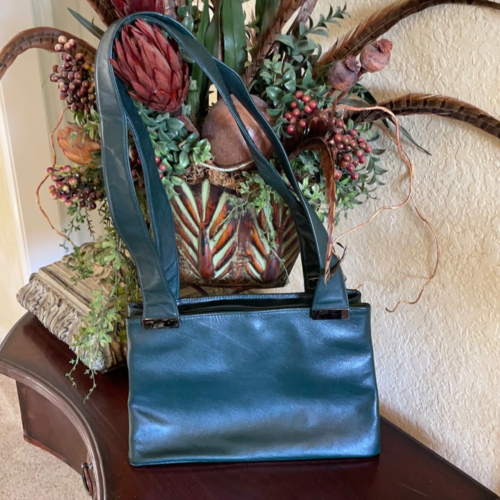 Perlina Deep Green Leather Bag